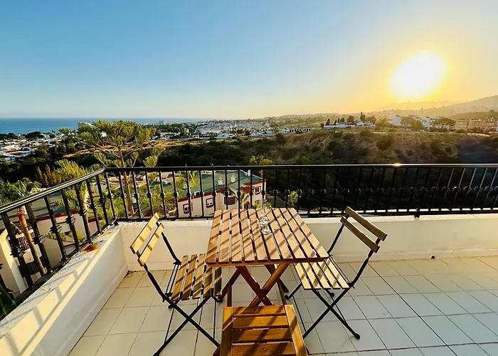 Two Bed, Two Bath Apartment With 360 Degree Sea Views With Balcony And Roof Terrace - Riviera, Mijas Costa