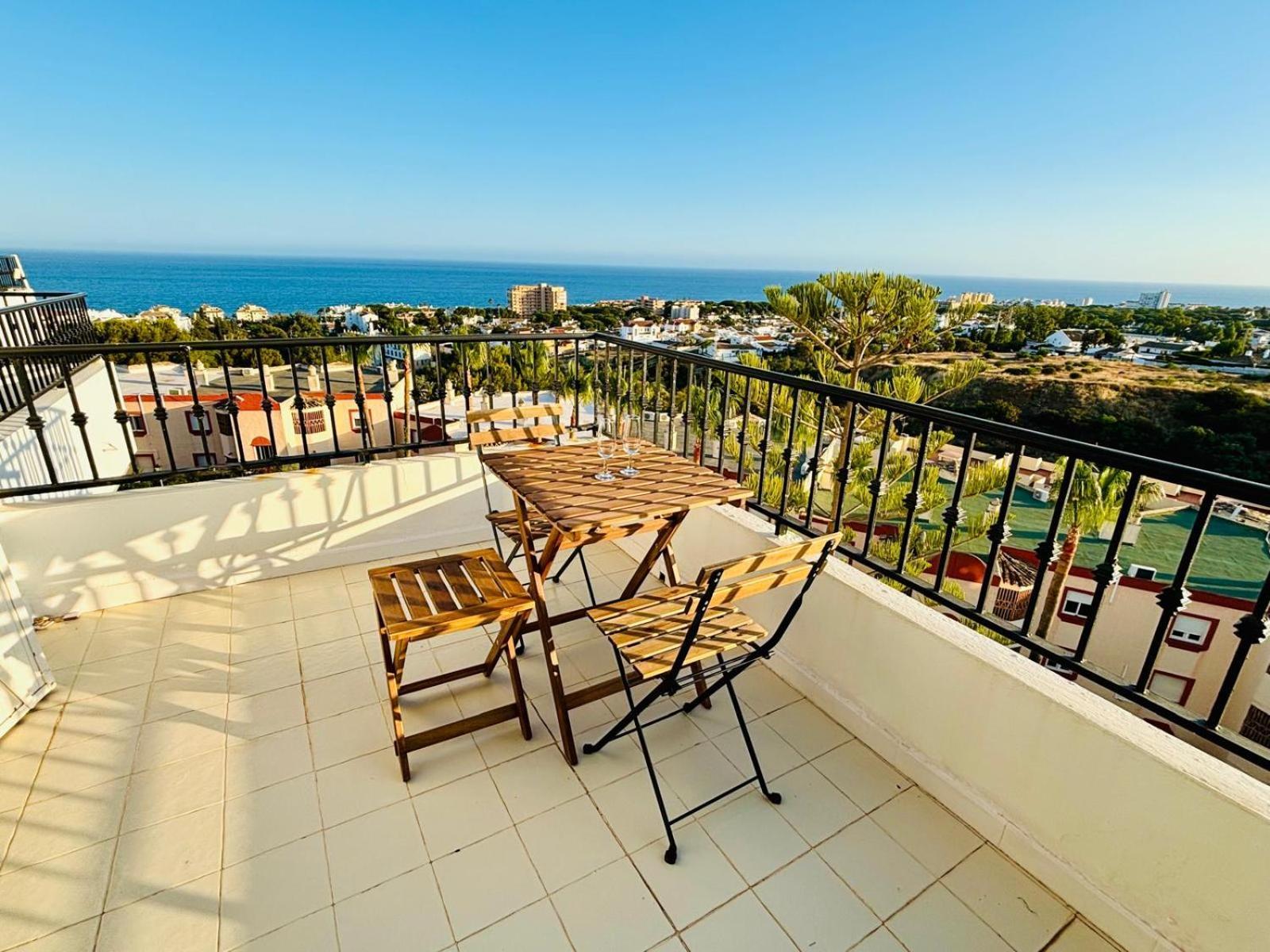 Two Bed, Two Bath With 360 Degree Sea Views With Balcony And Roof Terrace - Riviera, Costa * Mijas